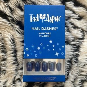 RED ASPEN Nail Dashes